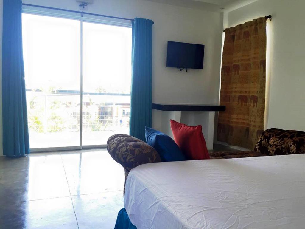 Paboreal Boutique Hotel Puerto Princesa Eksteriør bilde