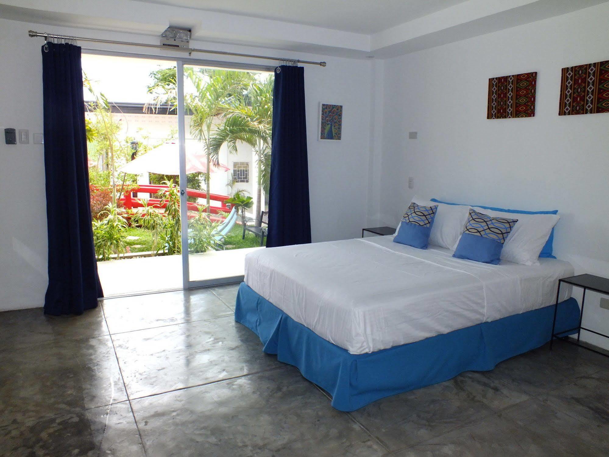 Paboreal Boutique Hotel Puerto Princesa Eksteriør bilde