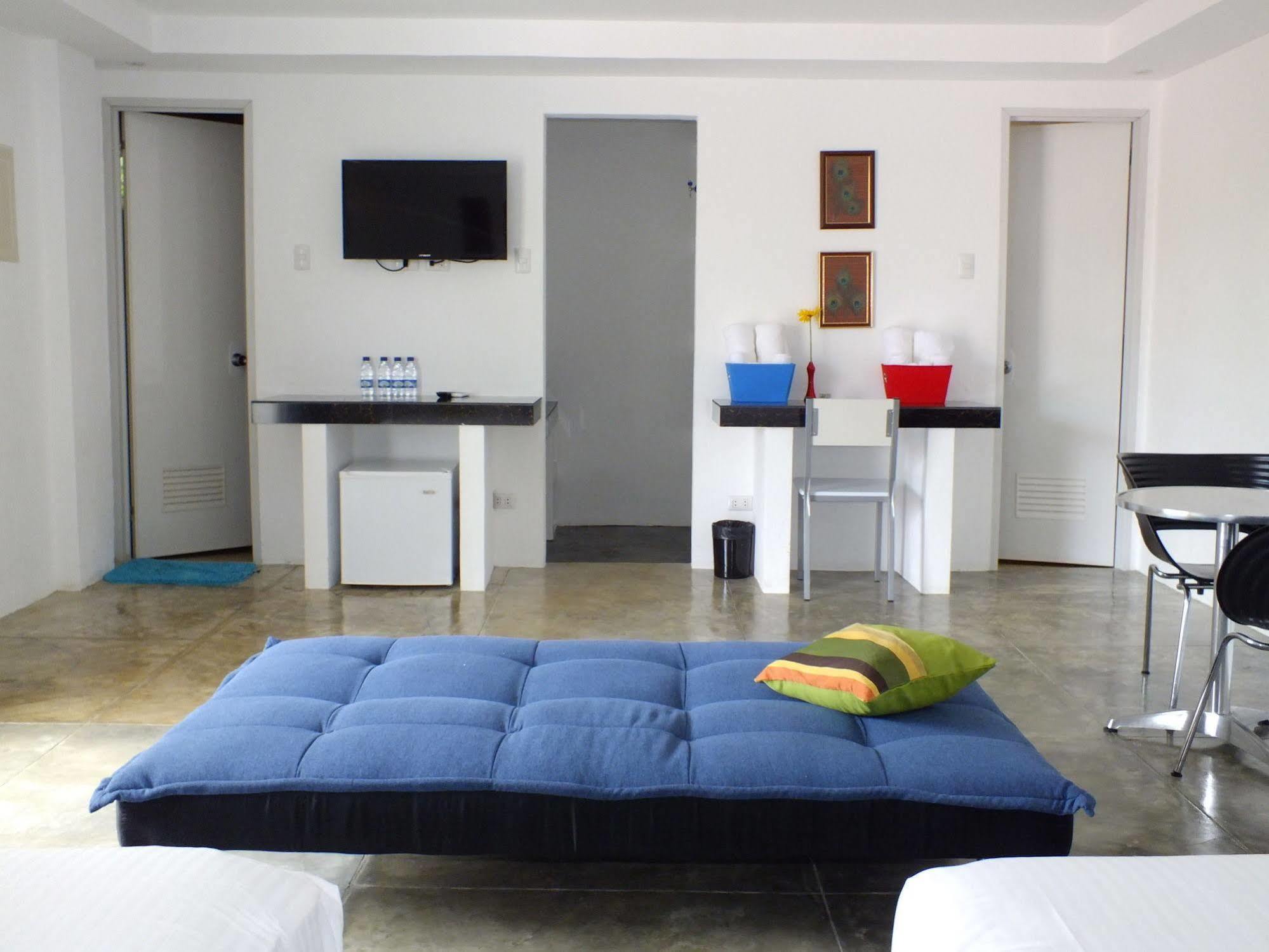 Paboreal Boutique Hotel Puerto Princesa Eksteriør bilde